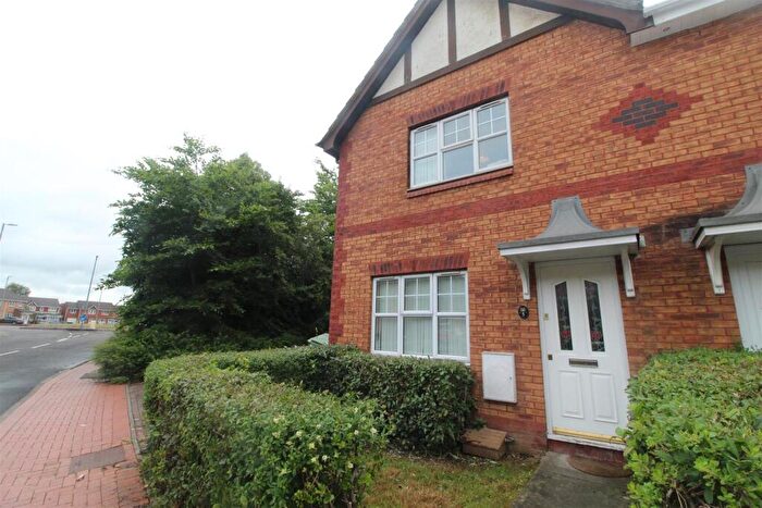 3 Bedroom House To Rent In De Havilland Road, Pengam Green, CF24