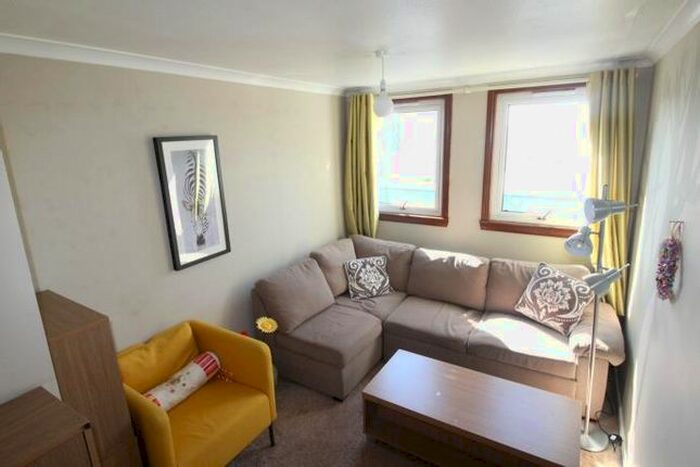 2 Bedroom Flat To Rent In Jute Street, Aberdeen, AB24