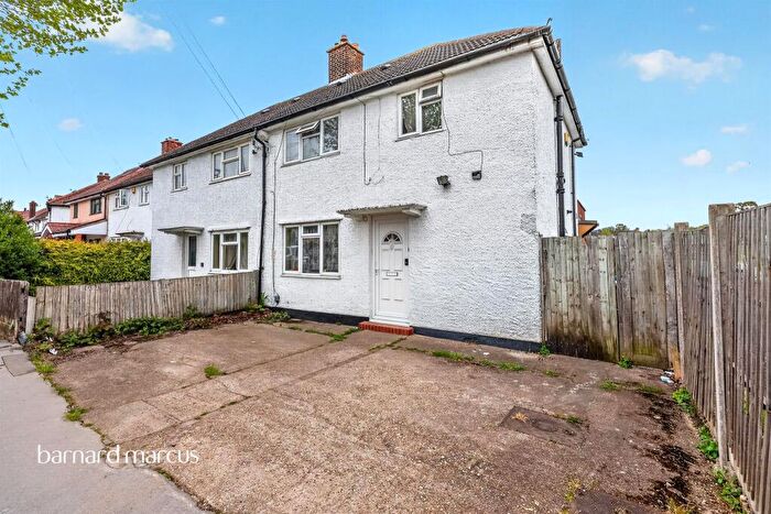 5 Bedroom Semi Detached House For Sale In County Road, Thornton Heath, CR7