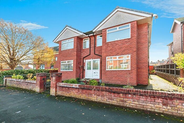 2 Bedroom Flat For Sale In Victoria Street, Lytham St. Annes, Lancashire, FY8