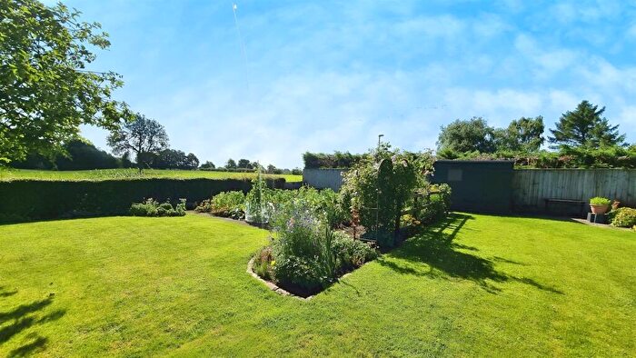3 Bedroom Detached Bungalow For Sale In Hailwood, Fir Tree, DL15