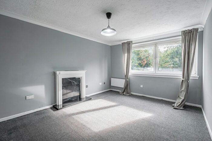 1 Bedroom Flat To Rent In Maxwell Drive, Pollokshields, Glasgow, G41