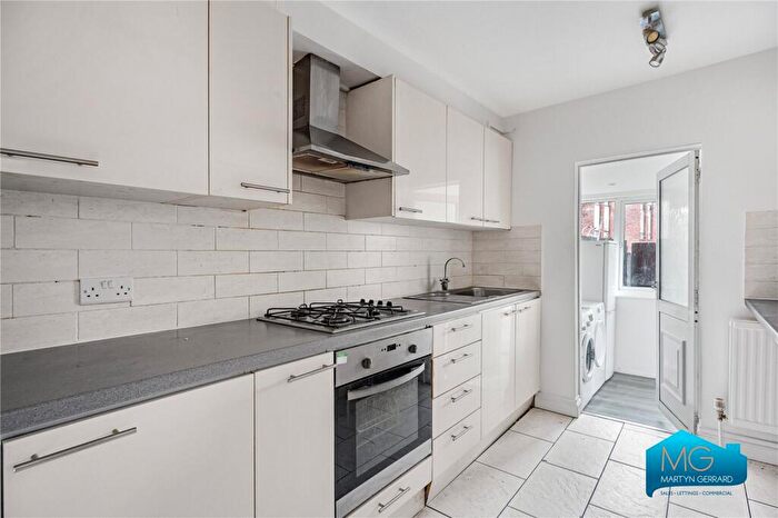 3 Bedroom Terraced House To Rent In Bury Road, Noel Park, London, N22