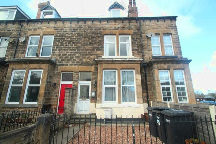 1 Bedroom Flat To Rent In Hookstone Road, Harrogate, HG2