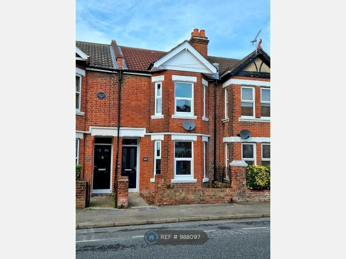 3 Bedroom Terraced House To Rent In Malmesbury Road, Southampton, SO15