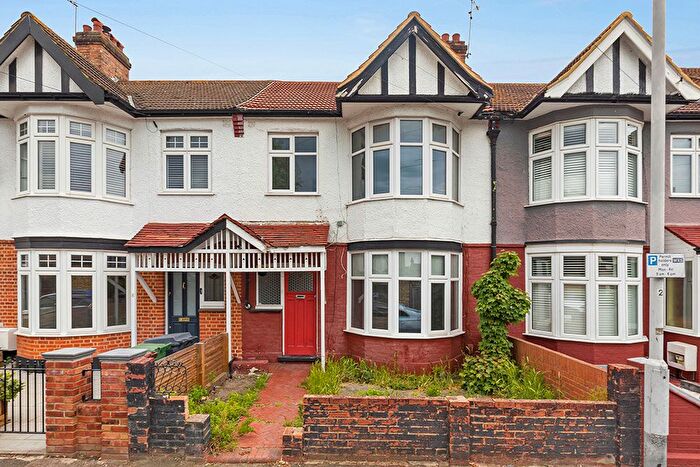2 Bedroom Terraced House For Sale In Carnarvon Road, Leyton, E10
