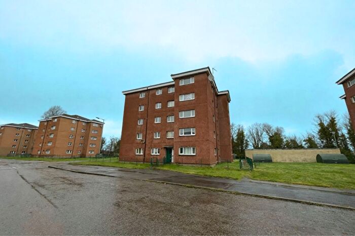 2 Bedroom Flat For Sale In Mackintosh Road, Inverness, IV2
