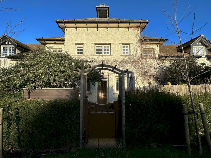 3 Bedroom Terraced House For Sale In The Coach House, Herringswell Manor, IP28