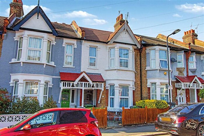 3 Bedroom Terraced House For Sale In Canterbury Road, Leyton, E10