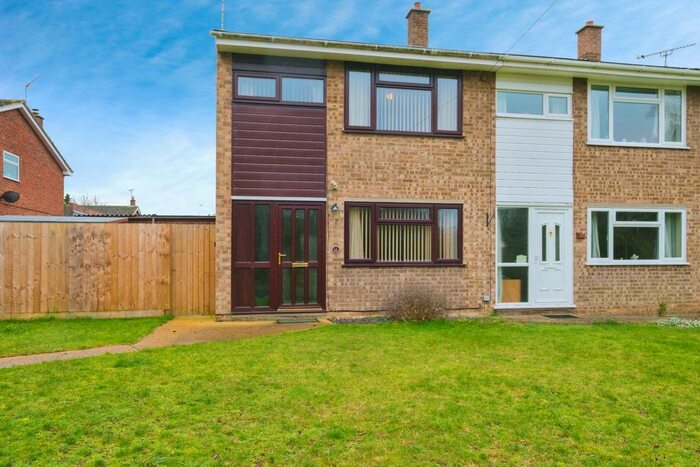 3 Bedroom Semi-Detached House For Sale In Kingfisher Walk, Linton, Cambridge, Cambridgeshire, CB21