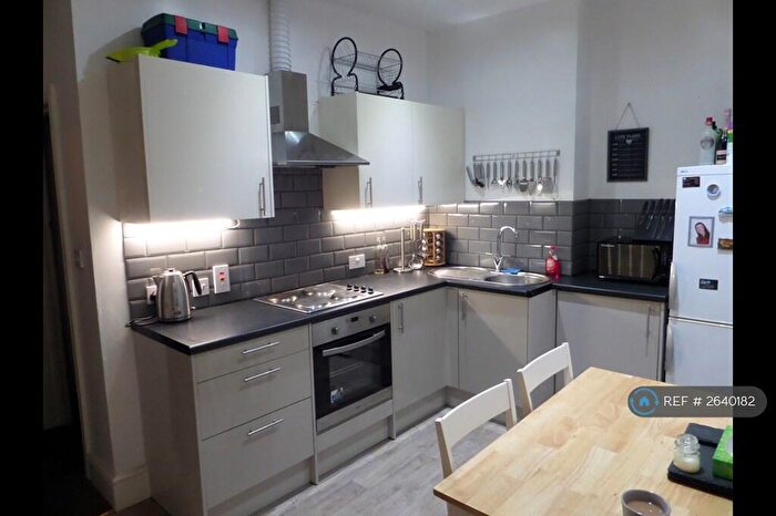 1 Bedroom Flat To Rent In Oxford Gardens, Stafford, ST16