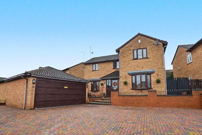 4 Bedroom Detached House For Sale In Russet Drive, Little Billing, Northampton, NN3