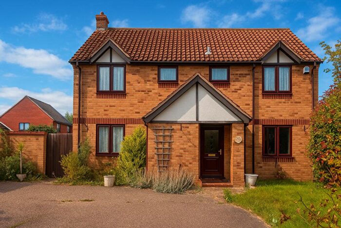 3 Bedroom Detached House To Rent In Edenside, Kirby Cross, Frinton-on-Sea, CO13