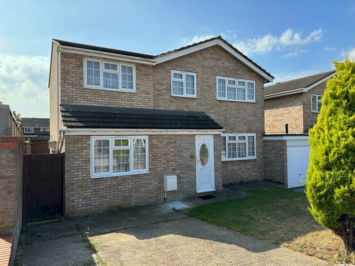 4 Bedroom Detached House To Rent In Perriclose, Springfield, CM1