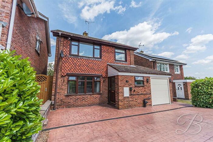 3 Bedroom Detached House For Sale In Wingfield Road, Mansfield, NG18