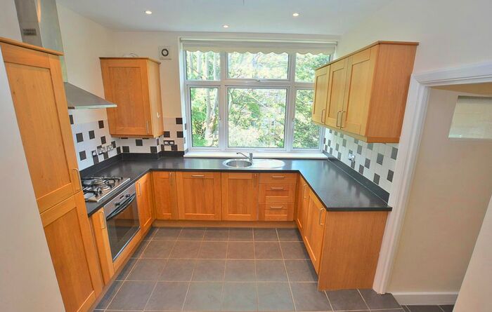 2 Bedroom Flat To Rent In St Floor, Holland Road, London, W14