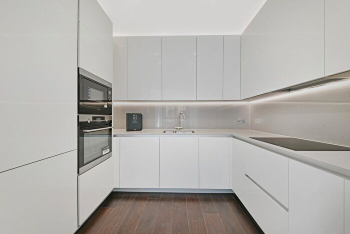 2 Bedroom Flat To Rent In Madeira Tower, The Residence, Nine Elms, London, SW11