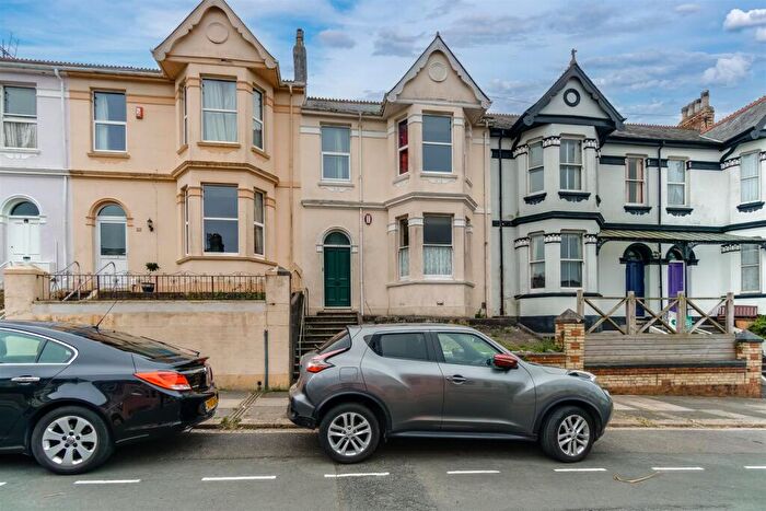 2 Bedroom Flat To Rent In Salcombe Road, Plymouth, PL4