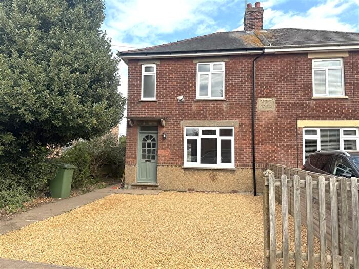 3 Bedroom Semi-Detached House To Rent In Norwich Road, Wisbech, PE13
