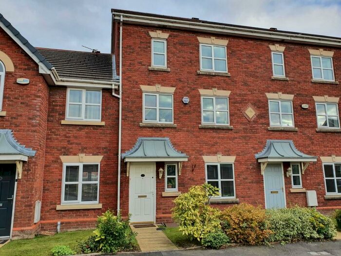3 Bedroom Terraced House To Rent In Balliol Court, Sale, M33