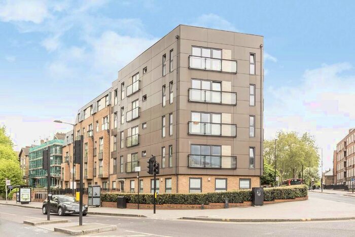 2 Bedroom Flat To Rent In Amhurst Road, London, E8