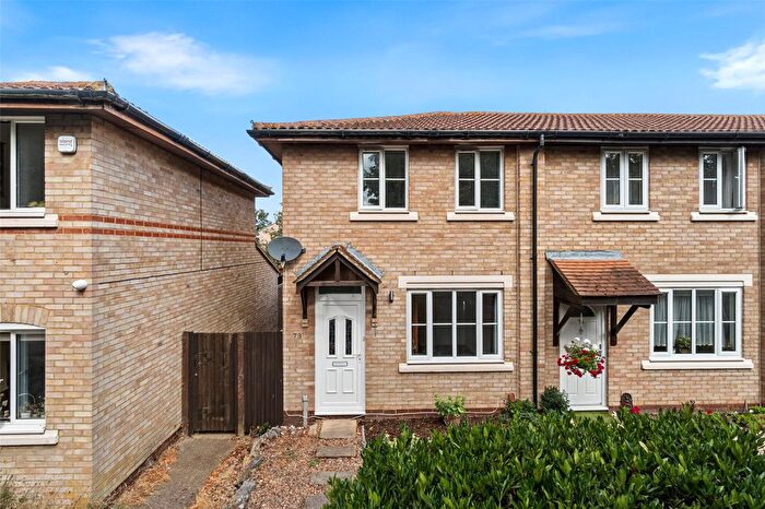 2 Bedroom End Terrace House For Sale In Sonning Gardens, Hampton, TW12