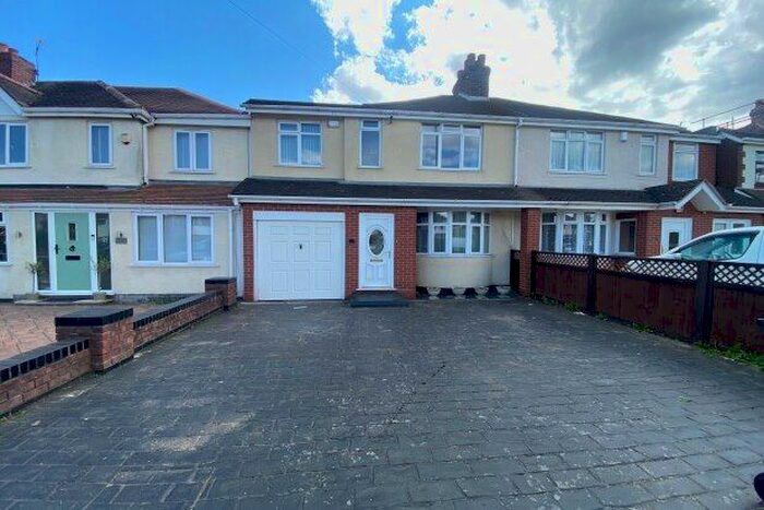 3 Bedroom Property To Rent In Bridge Cross Road, Burntwood, WS7