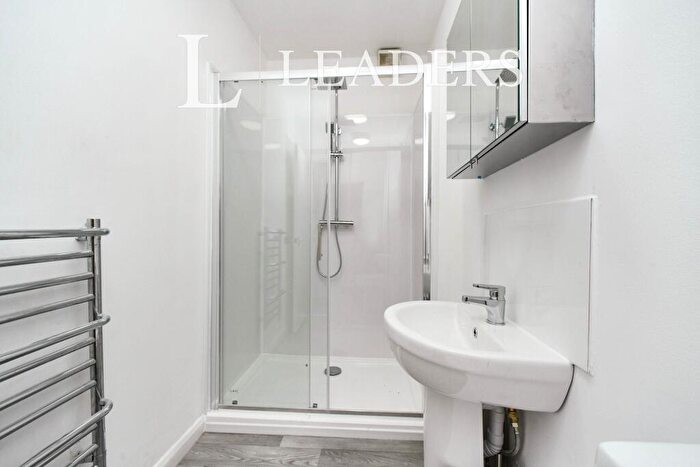 1 Bedroom Flat To Rent In Bloomsbury Place, Brighton, BN2