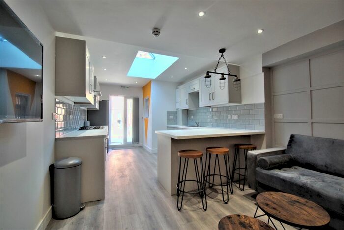 5 Bedroom Terraced House To Rent In Hamilton Road, Coventry, CV2