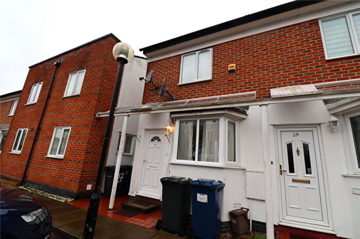 2 Bedroom Terraced House To Rent In Pageant Avenue, London, NW9