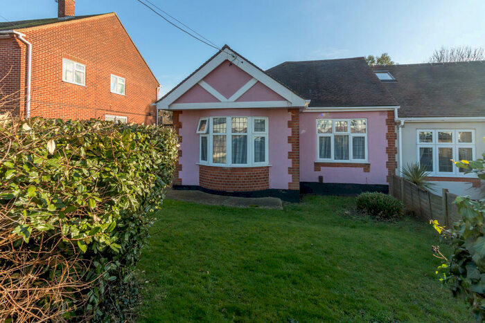 2 Bedroom Bungalow To Rent In Thundersley Park Road, Benfleet, SS7