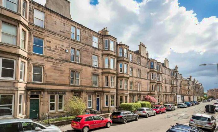 5 Bedroom Flat To Rent In Temple Park Crescent, Polwarth, Edinburgh, EH11