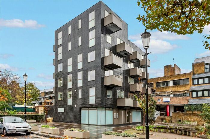 2 Bedroom Flat To Rent In The Picasso Building, Bevington Road, London, W10