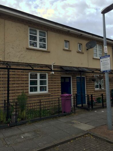 4 Bedroom Terraced House To Rent In Hainton Close, London, E1