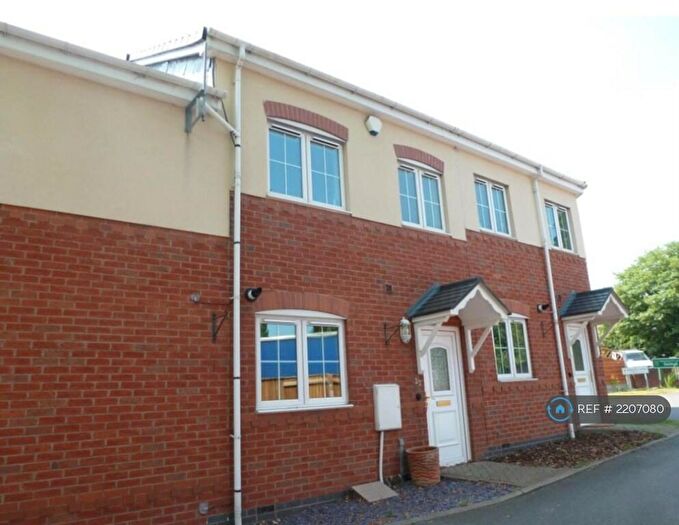 2 Bedroom Terraced House To Rent In Wagon Lane, Birmingham, B92
