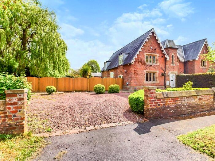 3 Bedroom Semi-Detached House For Sale In Main Street, Kirkburn, Driffield, YO25