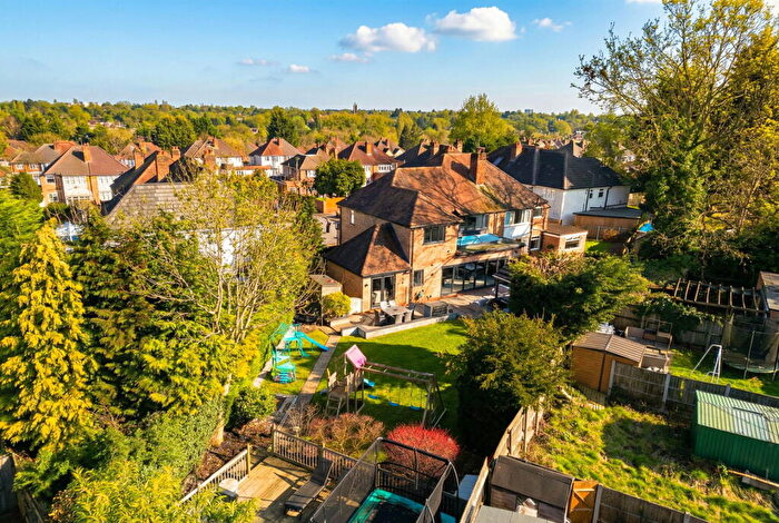 4 Bedroom Semi Detached House For Sale In Ridge Close, Kings Heath, B13