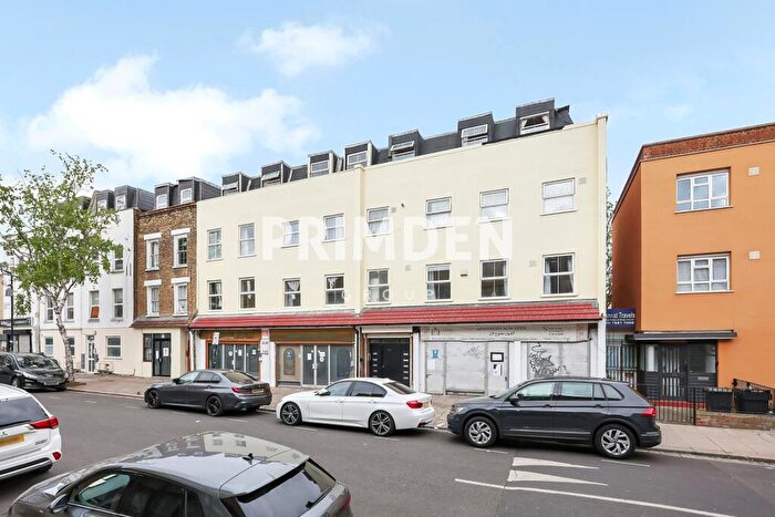3 Bedroom Flat For Sale In Weedington Road, Kentish Town, NW5
