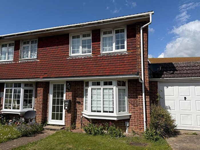 3 Bedroom Terraced House To Rent In Cromer Way, Hailsham, BN27