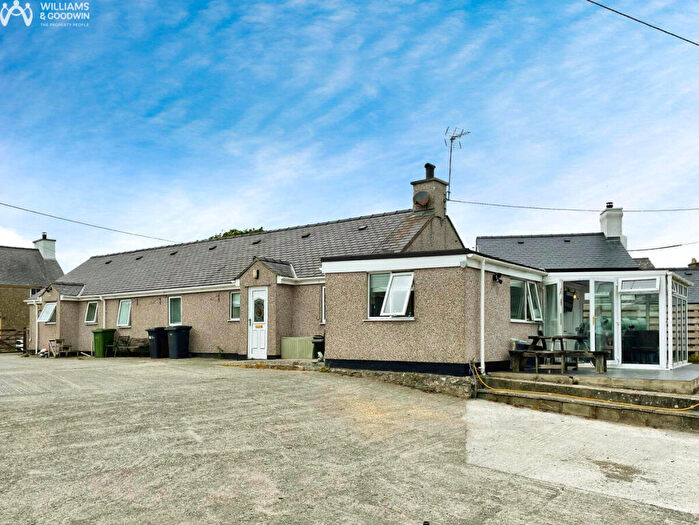 3 Bedroom Bungalow For Sale In Elim, Llanddeusant, Anglesey, LL65