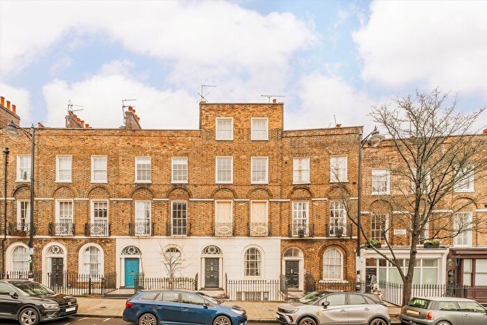 1 Bedroom Flat To Rent In Amwell Street, Islington, EC1R