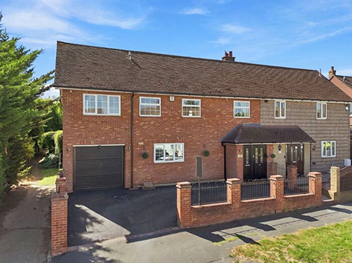 4 Bedroom Semi-Detached House For Sale In Parkfields, Roydon, CM19
