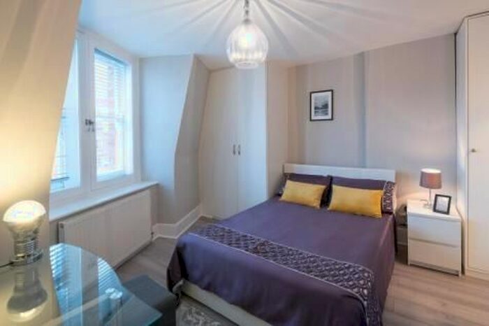 Studio To Rent In London, NW3