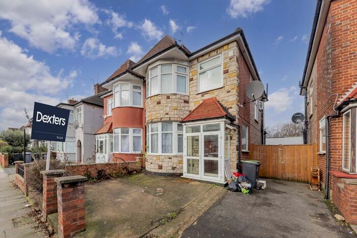 4 Bedroom Property To Rent In Perth Road, London, N22