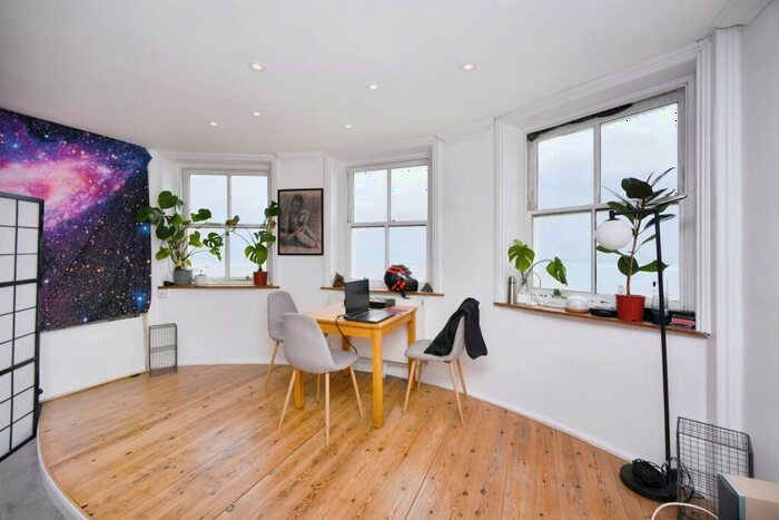 3 Bedroom Flat For Sale In Clarendon Terrace, Brighton, BN2