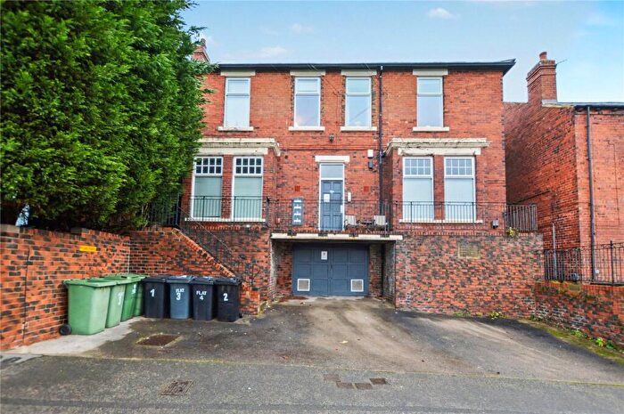 2 Bedroom Apartment For Sale In Flat, A, Wood Lane, Rothwell, Leeds, West Yorkshire, LS26