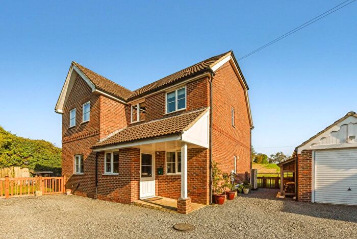 4 Bedroom Detached House For Sale In Winchester Road, Ropley, Alresford, Hampshire, SO24