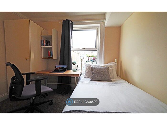 5 Bedroom Terraced House To Rent In Lymore Avenue, Bath, BA2