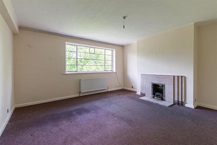 3 Bedroom Apartment To Rent In Granville Court, Jesmond, Newcastle Upon Tyne, NE2