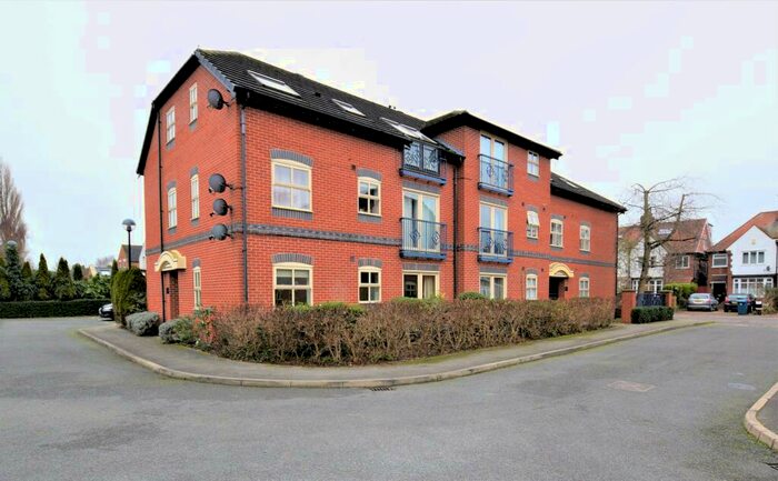 2 Bedroom Apartment To Rent In Julian Road, West Bridgford, Nottingham, NG2